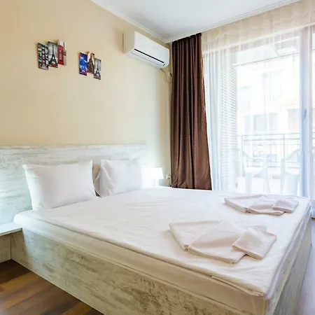 Rose Gardens 4* Πομόριε