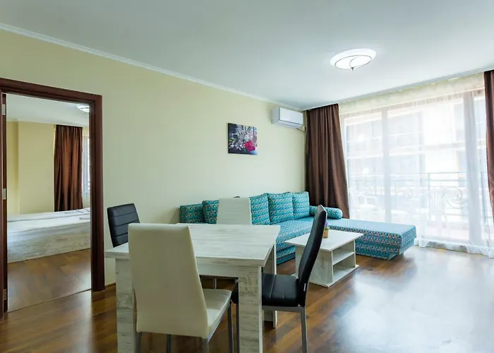 Rose Gardens Apart Otel Ahyolu